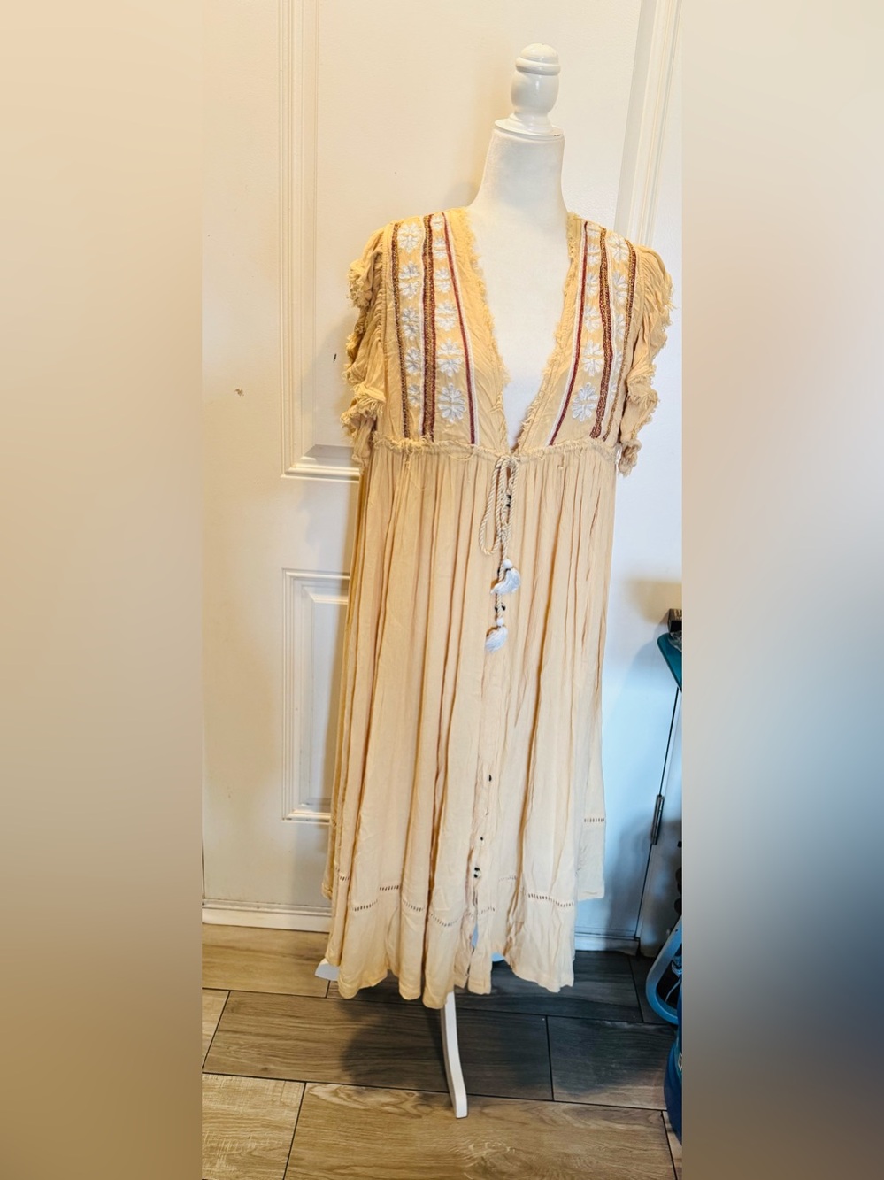 Free People Will Wait For You Midi Embroidered cream dress Boho size L Like New - Picture 11 of 13